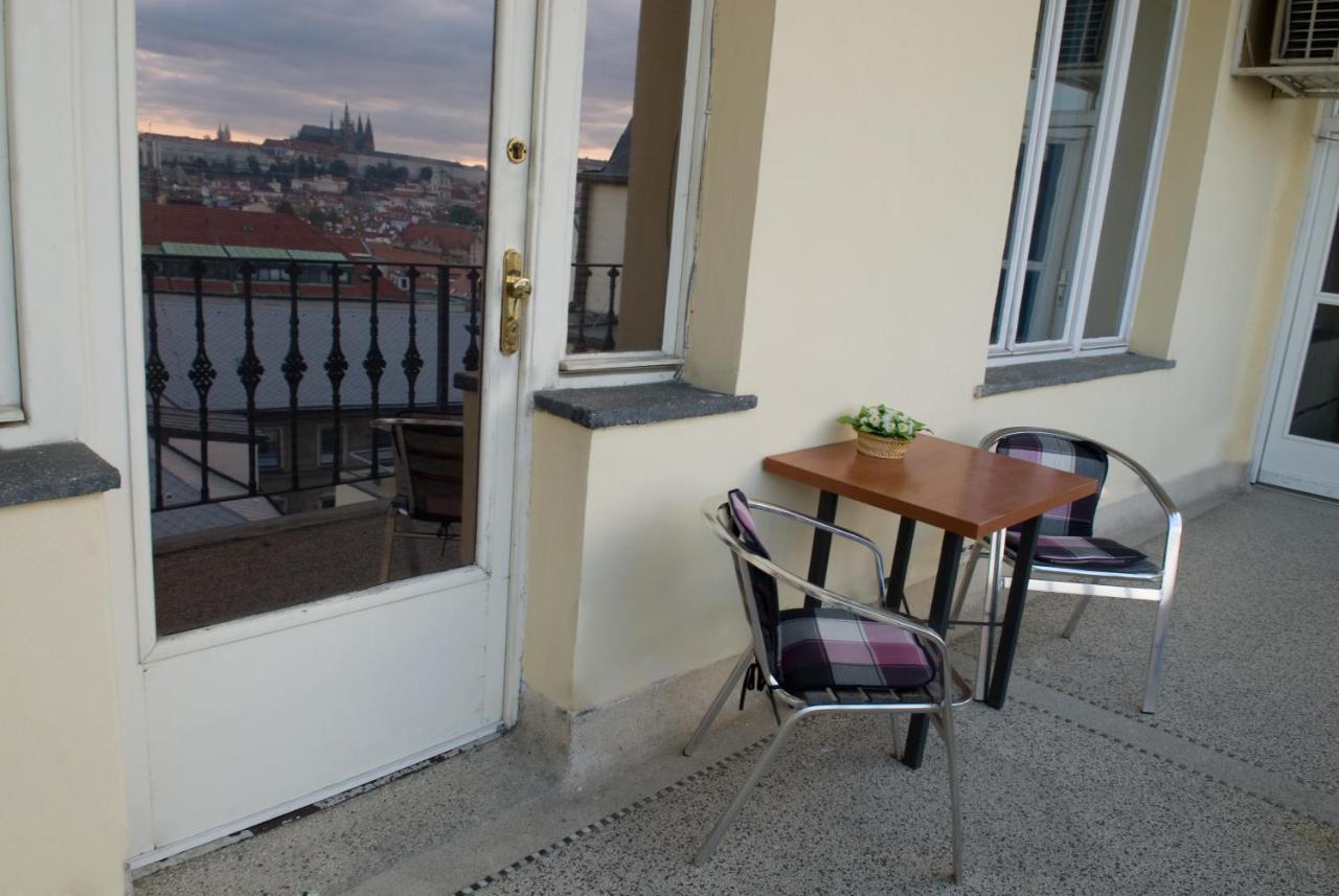 Apartman Kaiser Прага Номер фото