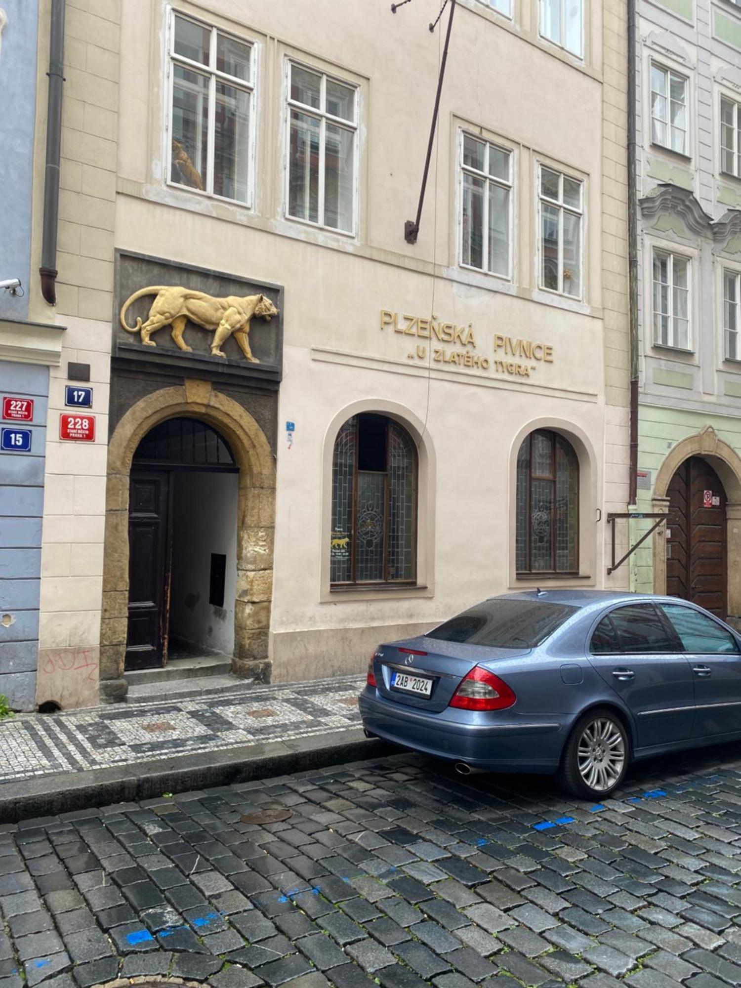 Apartman Kaiser Прага Екстер'єр фото