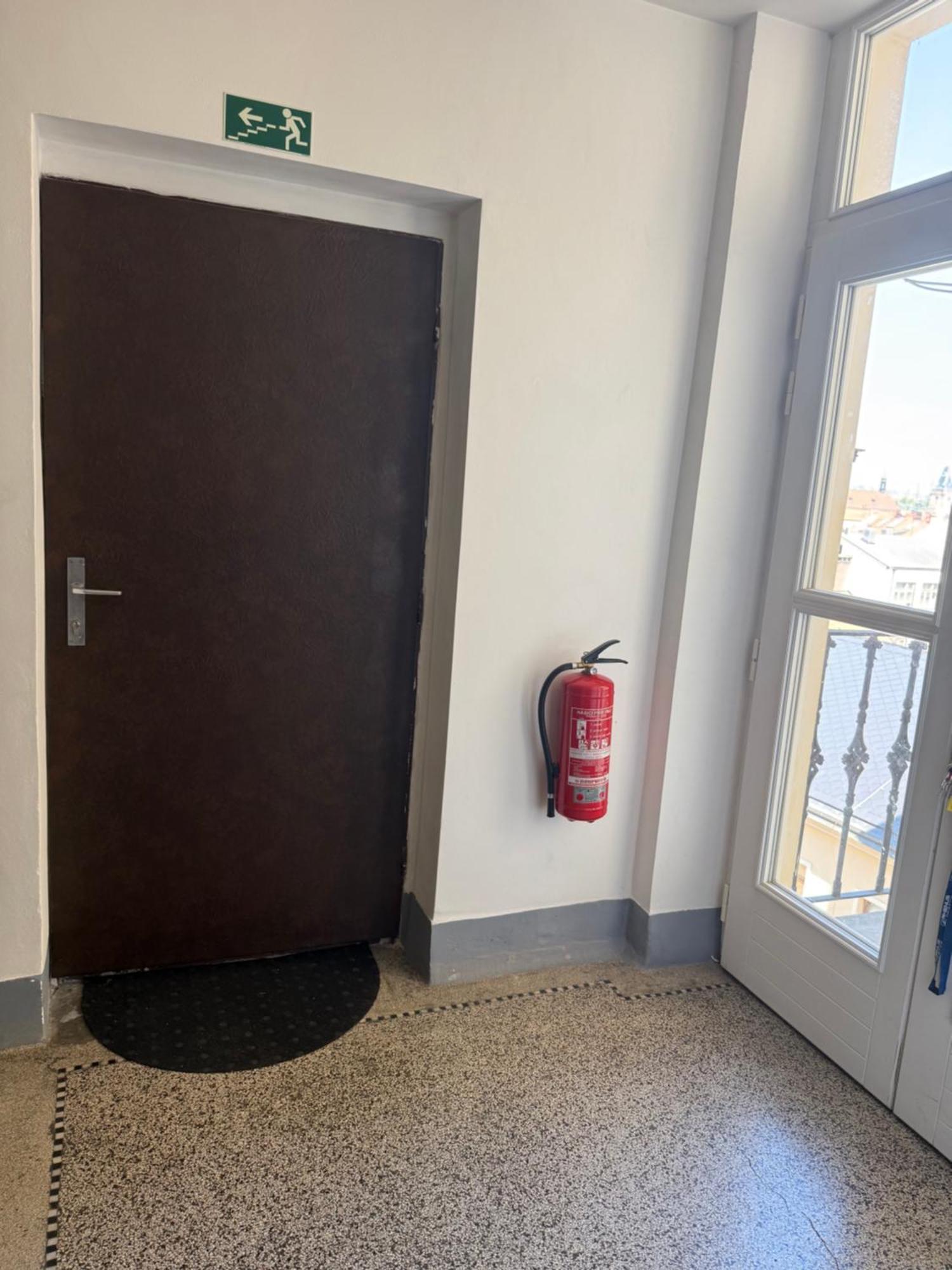 Apartman Kaiser Прага Екстер'єр фото